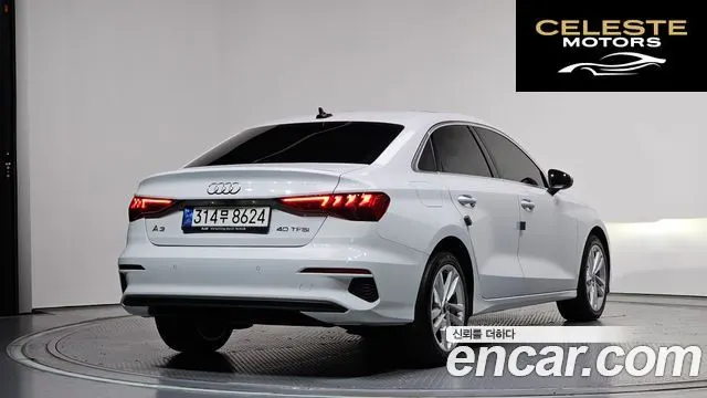 AUDI A3 (8Y) 40 TFSI 2022 — photo 2 sur 34