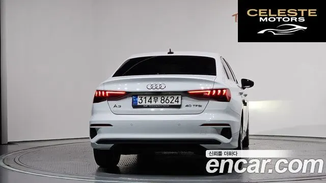 AUDI A3 (8Y) 40 TFSI 2022 — photo 4 sur 34