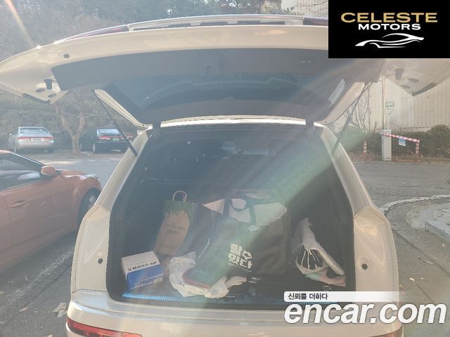 AUDI Q7 (4M) 45 TDI Quattro Premium 2021 — photo 10 sur 20