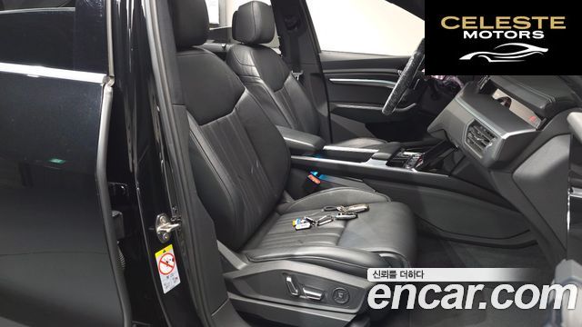 AUDI e-55 Quattro Sportback 2023 — photo 18 sur 34