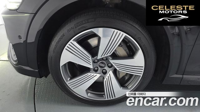 AUDI e-55 Quattro Sportback 2023 — photo 5 sur 34