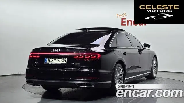 AUDI A8 (D5) 55 TFSI Quattro LWB 2021 — photo 2 sur 32