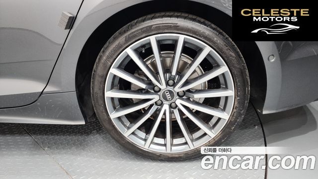 AUDI A5 (F5) 40 TFSI Quattro Sportback 2023 — photo 7 sur 37