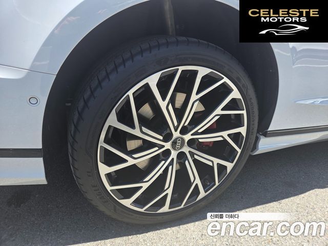 AUDI S8 (D5) 4.0 TFSI Quattro LWB 2023 — photo 10 sur 22