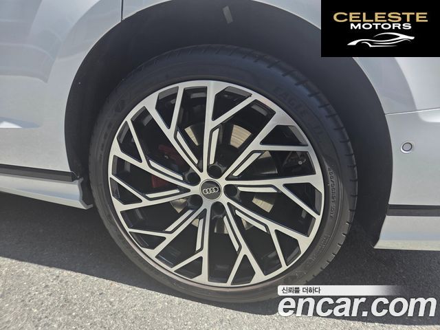 AUDI S8 (D5) 4.0 TFSI Quattro LWB 2023 — photo 12 sur 22