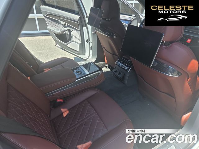 AUDI S8 (D5) 4.0 TFSI Quattro LWB 2023 — photo 5 sur 22