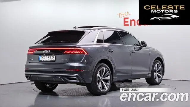 AUDI Q8 (4M) 50 TDI Quattro Premium 2022 — photo 2 sur 34