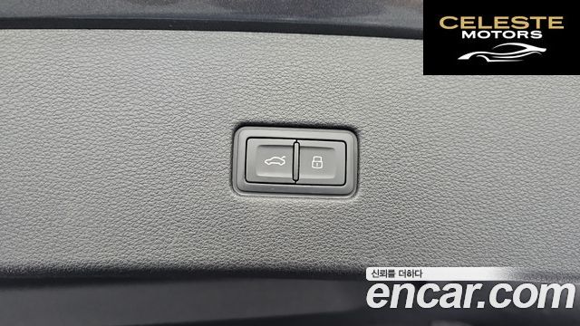 AUDI Q8 (4M) 50 TDI Quattro Premium 2022 — photo 23 sur 34