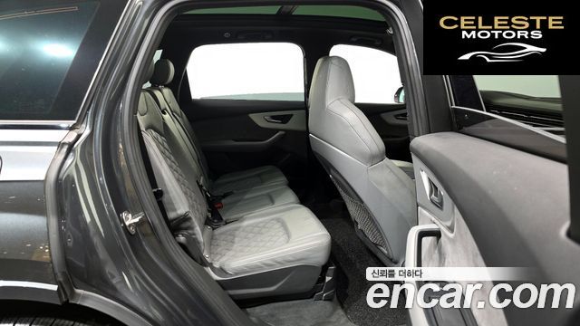 AUDI Q7 (4M) 55 TFSI Quattro Premium 2022 — photo 18 sur 34