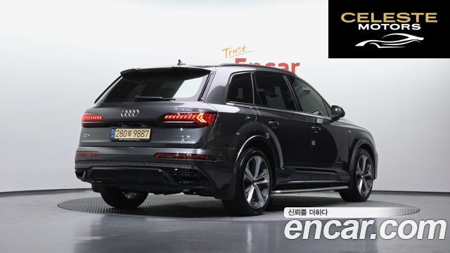 AUDI Q7 (4M) 55 TFSI Quattro Premium 2022 — photo 2 sur 34