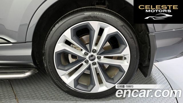 AUDI Q7 (4M) 55 TFSI Quattro Premium 2022 — photo 7 sur 34