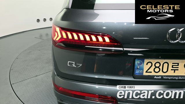 AUDI Q7 (4M) 55 TFSI Quattro Premium 2022 — photo 9 sur 34
