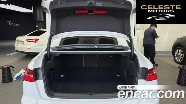 AUDI A6 (C8) 40 TDI Premium 2020 — photo 26 sur 31