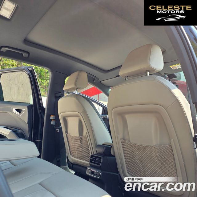AUDI Q4 e-(F4) 40 Premium 2022 — photo 15 sur 26
