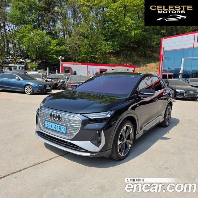 AUDI Q4 e-(F4) 40 Premium 2022 — photo 2 sur 26