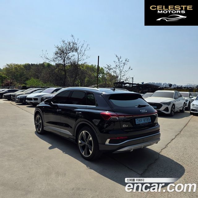 AUDI Q4 e-(F4) 40 Premium 2022 — photo 4 sur 26