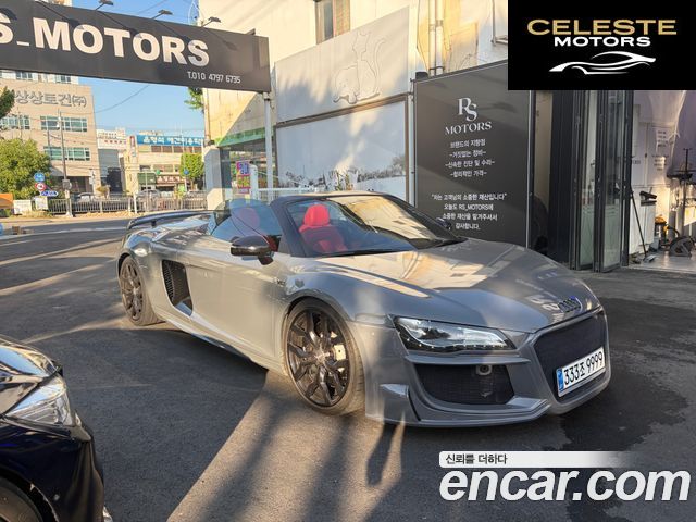AUDI R8 5.2 V10 Spyder 2012 — photo 6 sur 14