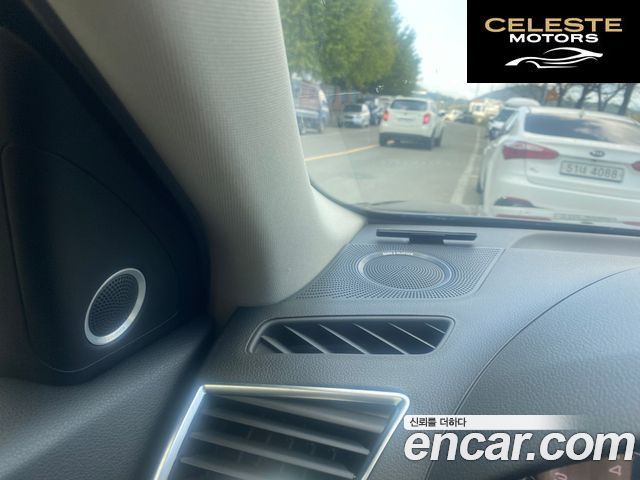 AUDI Q5 3.0 TDI Quattro 2011 — photo 2 sur 14