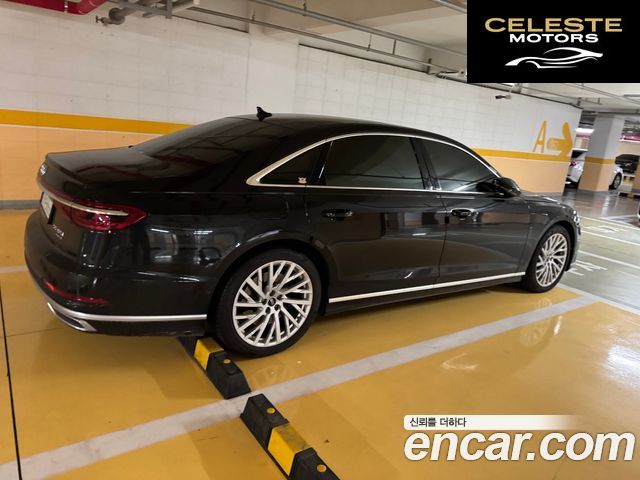 AUDI A8 (D5) 55 TFSI Quattro LWB 2021 — photo 8 sur 13