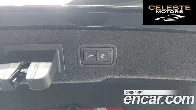 AUDI A8 (D5) 55 TFSI Quattro Premium LWB 2025 — photo 20 sur 20
