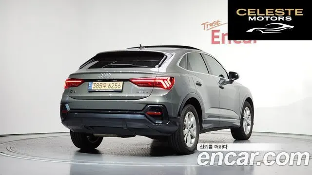 AUDI Q3 (F3) 35 TDI Sportback 2023 — photo 2 sur 35