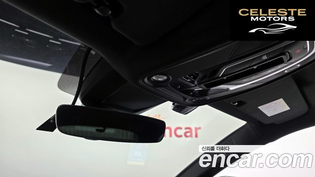 AUDI Q8 (4M) 55 TFSI Quattro Premium 2023 — photo 32 sur 35
