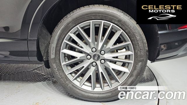 AUDI Q3 (F3) 40 TFSI Quattro Premium 2025 — photo 7 sur 33