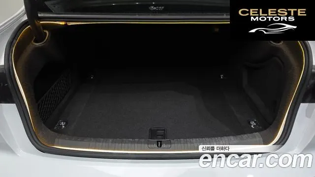 AUDI A6 (C8) 45 TFSI Premium 2023 — photo 25 sur 32