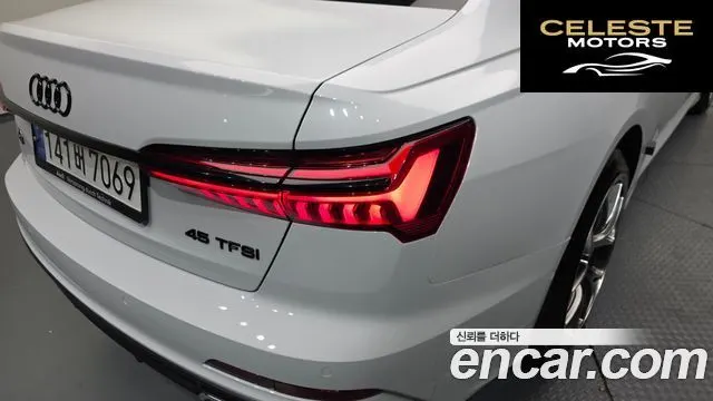 AUDI A6 (C8) 45 TFSI Premium 2023 — photo 8 sur 32