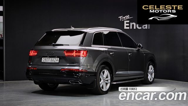 AUDI Q7 (4M) 45 TFSI Quattro 2019 — photo 2 sur 36
