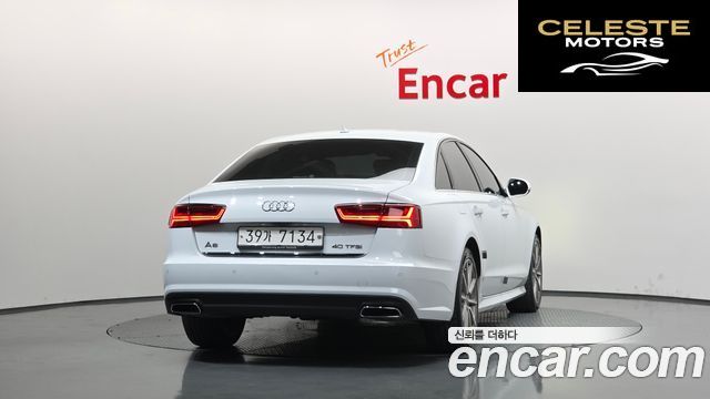 AUDI A6 40 TFSI Premium 2018 — photo 4 sur 32