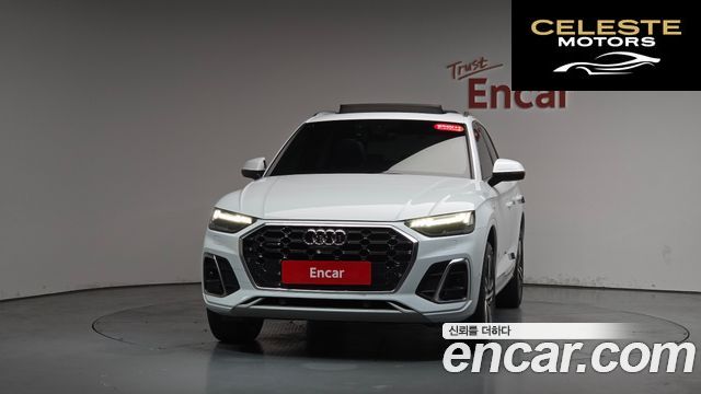 AUDI Q5 (FY) 45 TFSI Quattro Premium 2021 — photo 2 sur 32