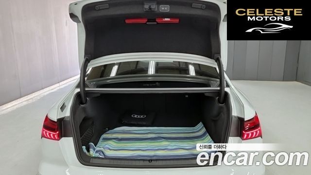 AUDI A6 (C8) 40 TDI Premium 2025 — photo 16 sur 24