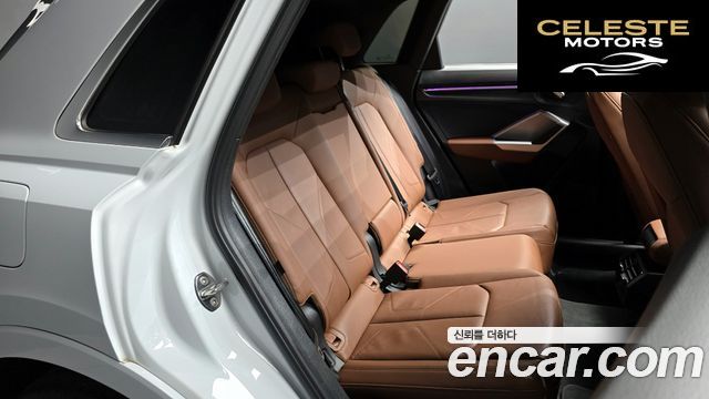AUDI Q3 (F3) 35 TDI Quattro Premium 2022 — photo 11 sur 26
