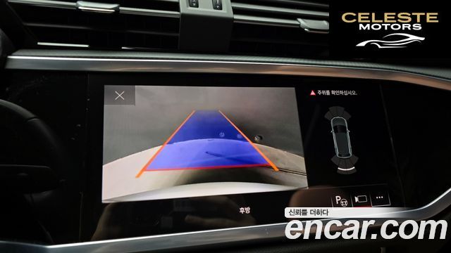 AUDI Q3 (F3) 35 TDI Quattro Premium 2022 — photo 14 sur 26