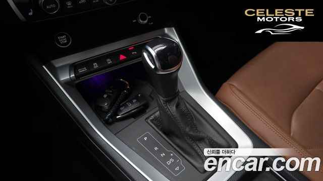 AUDI Q3 (F3) 35 TDI Quattro Premium 2022 — photo 9 sur 26