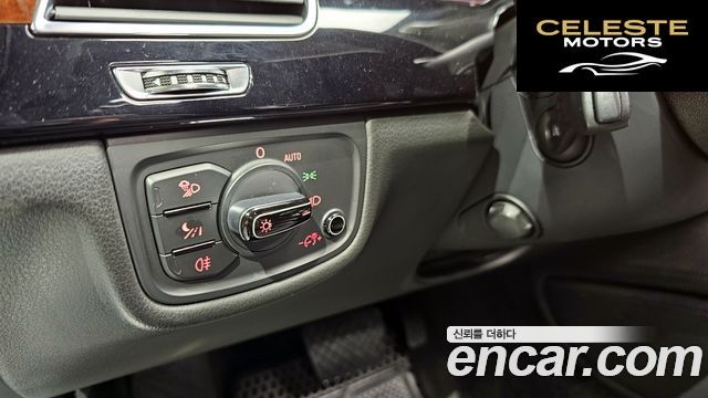 AUDI A8 4.2 FSI Quattro LWB 2012 — photo 19 sur 20
