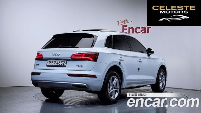 AUDI Q5 (FY) 40 TDI Quattro 2020 — photo 2 sur 20