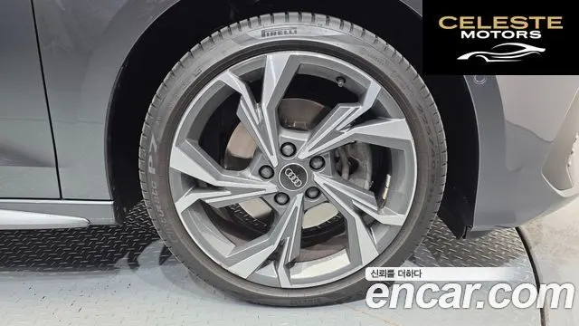 AUDI A3 (8Y) 40 TFSI Premium 2023 — photo 7 sur 30