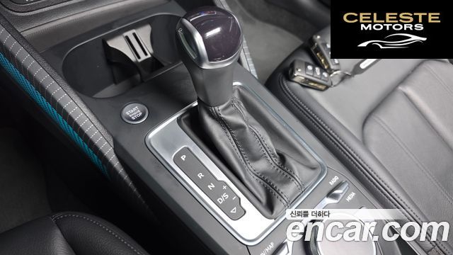 AUDI Q2 35 TDI Premium 2023 — photo 12 sur 33