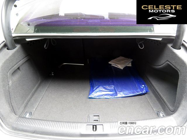 AUDI A4 30 TDI Dynamic 2015 — photo 18 sur 26