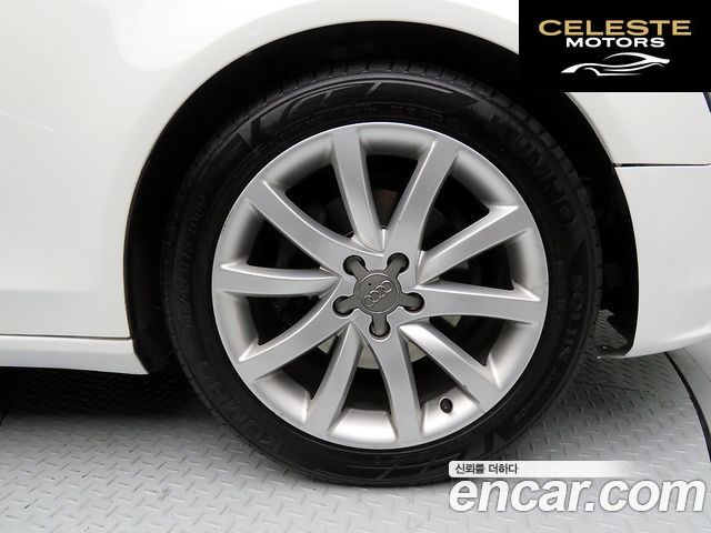 AUDI A4 30 TDI Dynamic 2015 — photo 20 sur 26