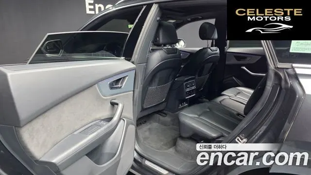 AUDI Q8 (4M) 45 TDI Quattro Premium 2021 — photo 16 sur 45