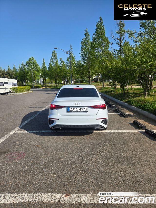 AUDI A3 (8Y) 40 TFSI Premium 2023 — photo 4 sur 15