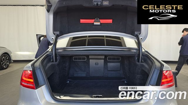 AUDI A8 3.0 TFSI Quattro LWB 2011 — photo 20 sur 20