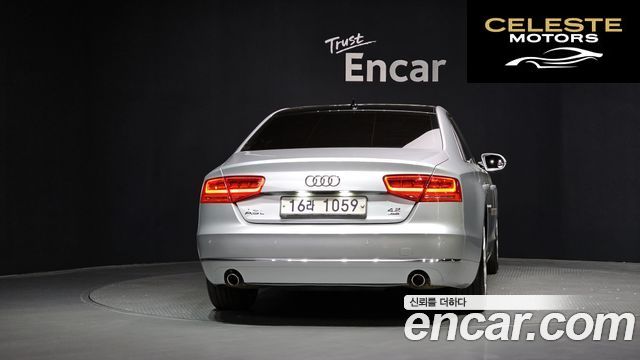 AUDI A8 3.0 TFSI Quattro LWB 2011 — photo 4 sur 20