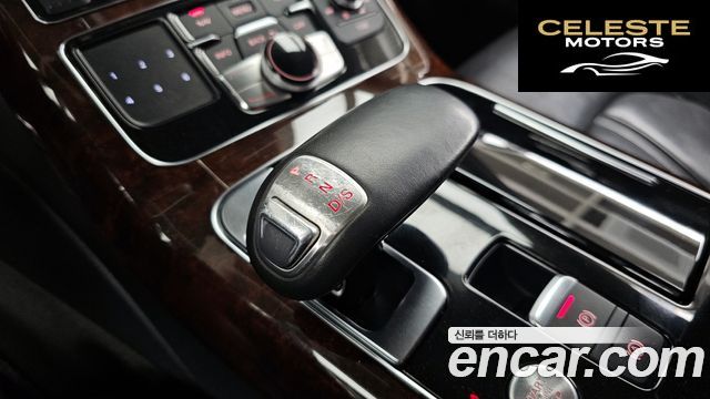 AUDI A8 3.0 TFSI Quattro LWB 2011 — photo 9 sur 20