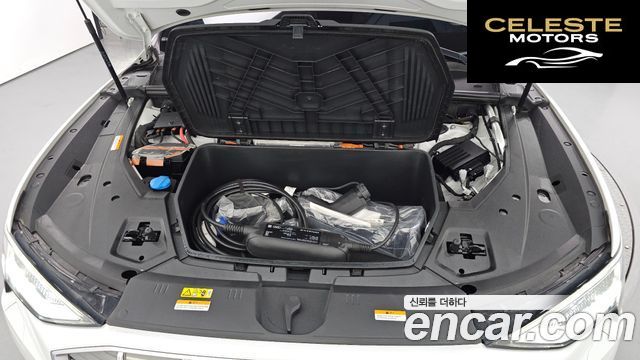 AUDI e-55 Quattro 2021 — photo 6 sur 34