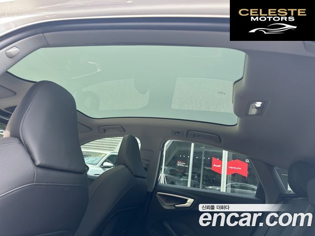 AUDI A5 (B10) 40 TFSI Quattro S Line 2025 — photo 16 sur 23