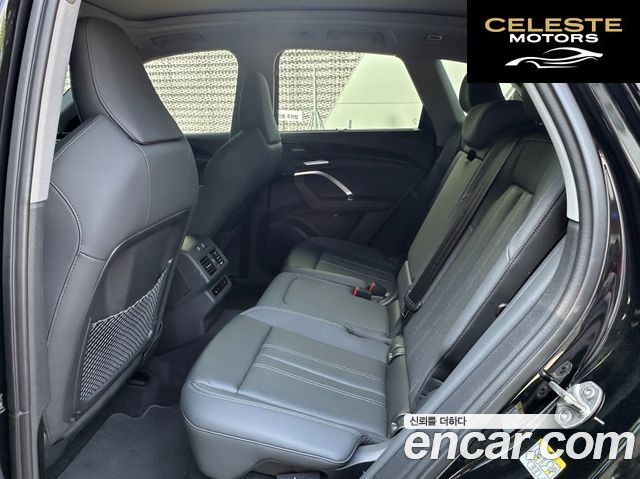 AUDI Q5 (80A) 40 TDI Quattro S Line 2025 — photo 16 sur 24